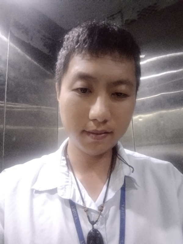 黄伟杰的第一张照片--汕尾上门女婿服务网